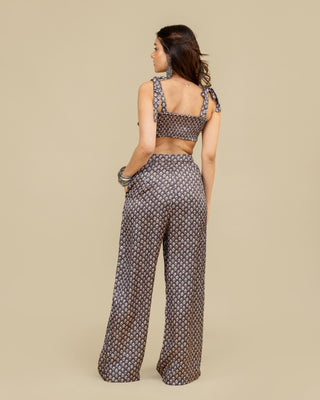 PHOOL floral silky twisted crop top
